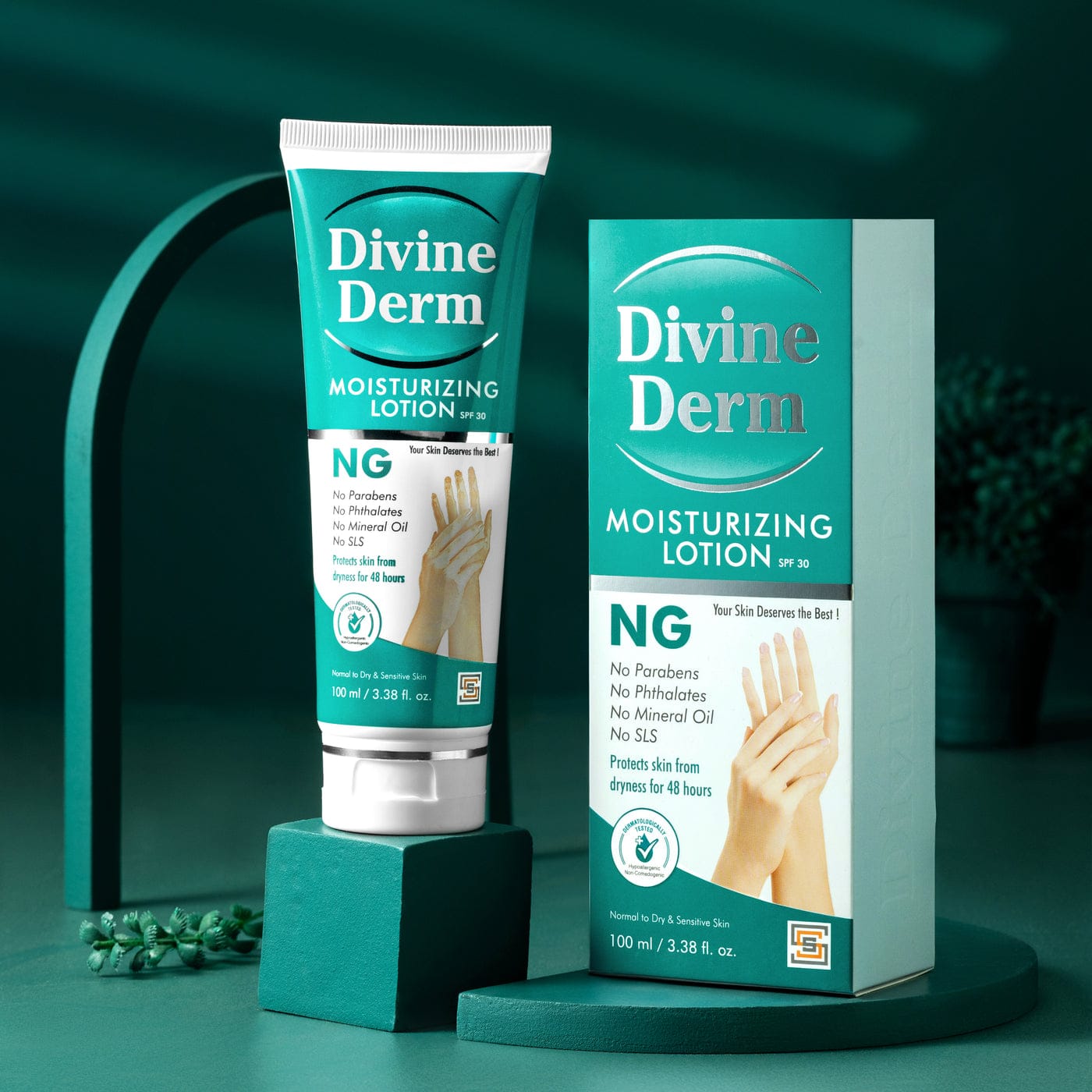 Divine Derm Moisturizing Lotion (SPF 30)